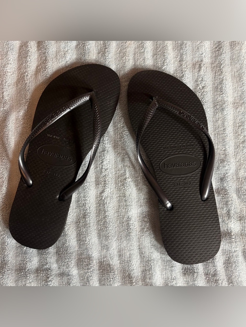 Authentic Havaianas Black Slim Rubber Flip Flops